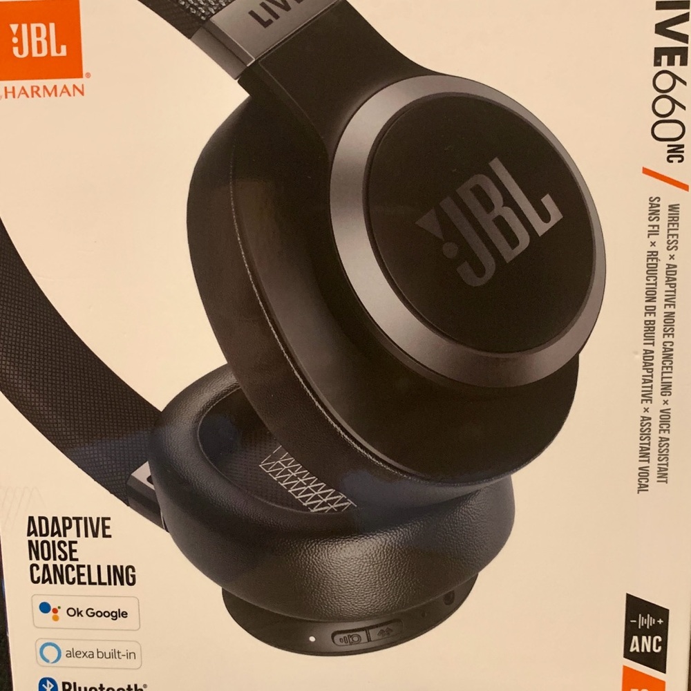 JBL Harman live 660 NC Bluetooth,Alexa built-in 50 hrs battery headphone. Black.